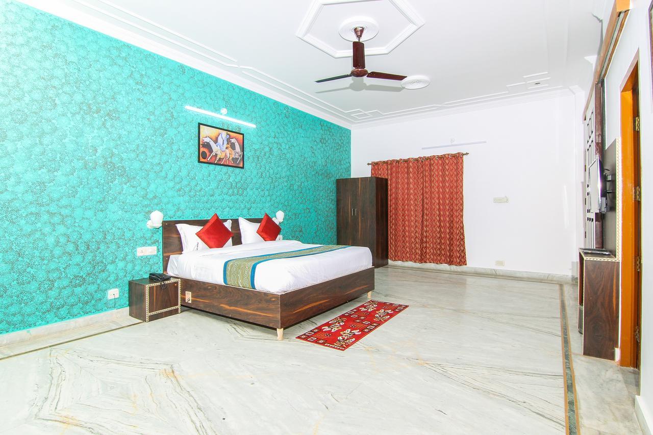 Oyo 12857 D Moon Star 3* Lucknow